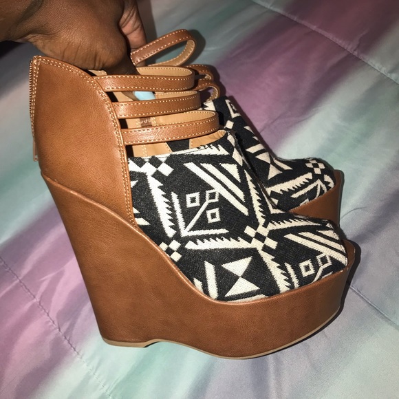 SHI brand wedges. - Picture 1 of 4